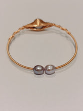 Load image into Gallery viewer, Freshwater Pearl Bracelet in 14K Gold Filled