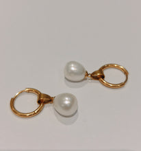 Load image into Gallery viewer, Mini Freshwater Pearl Earrings 9-10mm in Stainless Steel