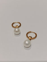 Load image into Gallery viewer, Mini Freshwater Pearl Earrings 9-10mm in Stainless Steel