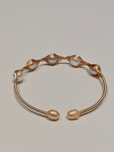 Load image into Gallery viewer, Adjustable Freshwater Pearl Bracelet in 14K Gold Filled