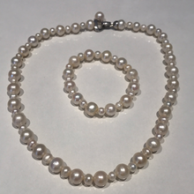 Load image into Gallery viewer, Mixed Round Pearl Necklaces and Bracelets