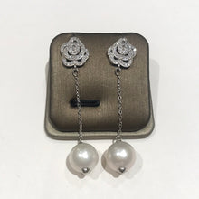 Load image into Gallery viewer, Camellia Silver Earrings