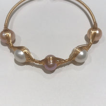 Load image into Gallery viewer, Gold Filled Wire Bracelets