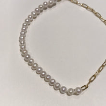 Load image into Gallery viewer, Pearl and Chain Bracelet