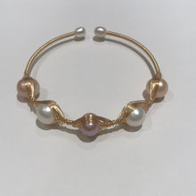 Load image into Gallery viewer, Gold Filled Wire Bracelets