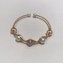 Load image into Gallery viewer, Gold Filled Wire Bracelets