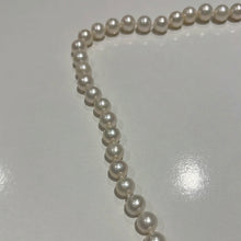 Load image into Gallery viewer, Rose 8-9 MM Premium Freshwater Pearl Set