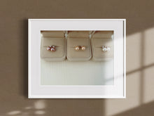 Load image into Gallery viewer, Classic Freshwater Pearls Studs
