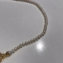 Load image into Gallery viewer, Rose Necklace Set