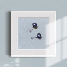 Load image into Gallery viewer, 9-10MM Pearl Studs