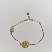 Load image into Gallery viewer, Camilla Freshwater Pearl Bracelets