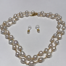 Load image into Gallery viewer, Pearl Chain For Sunglasses