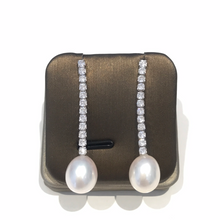 Load image into Gallery viewer, Sterling Silver Silver and Finest Freshwater Pearl Earrings