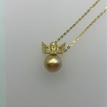 Load image into Gallery viewer, South Sea Golden Pearl Necklace