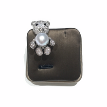 Load image into Gallery viewer, Bear Brooches with Akoya Sea Pearls
