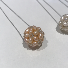 Load image into Gallery viewer, Pearl Ball Necklace
