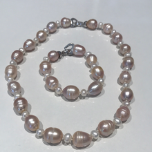 Load image into Gallery viewer, Purple and White Pearl Sets