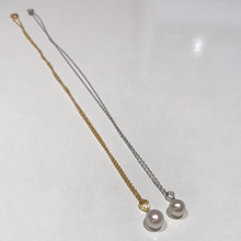 Load image into Gallery viewer, Sterling Silver Classical Sea Pearl Necklace