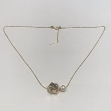 Load image into Gallery viewer, Golden Stone necklace