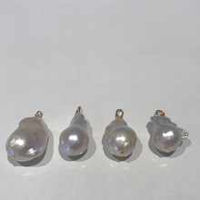 Load image into Gallery viewer, Masssive Baroque Pendents