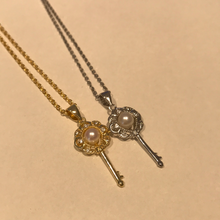 Load image into Gallery viewer, Akoya Sea Pearl Key Necklaces