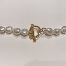 Load image into Gallery viewer, Baroque Freshwater Pearls Necklace