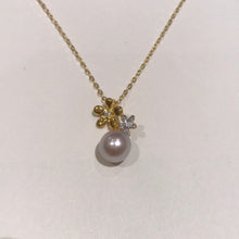 Load image into Gallery viewer, Flower Round Pearl Necklaces
