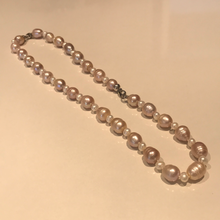 Load image into Gallery viewer, Purple and White Pearl Sets