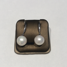 Load image into Gallery viewer, 11-12MM Round Baroque Pearl Earrings
