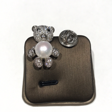Load image into Gallery viewer, Bear Brooches with Freshwater Pearls