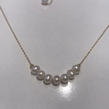 Load image into Gallery viewer, Smile Freshwater Pearl Necklaces Golden