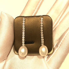 Load image into Gallery viewer, Sterling Silver Silver and Finest Freshwater Pearl Earrings