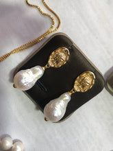 Load image into Gallery viewer, Freshwater Pearl Earrings in Sterling Silver