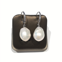 Load image into Gallery viewer, French Wire Baroque Pearl Earrings