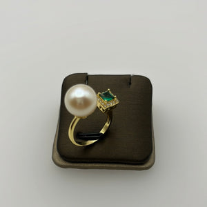 11MM Round Pearl Rings With Green Stones