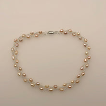 Load image into Gallery viewer, Magnet Pink Pearl Necklaces