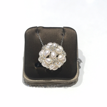 Load image into Gallery viewer, Pearl Ball Necklace