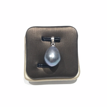 Load image into Gallery viewer, Big 12-15 MM Pearl Pendents
