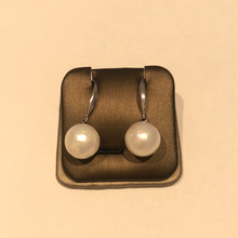 Load image into Gallery viewer, 11-12MM Round Baroque Pearl Earrings