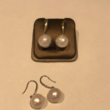 Load image into Gallery viewer, 11-12MM Round Baroque Pearl Earrings
