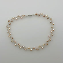 Load image into Gallery viewer, Magnet Pink Pearl Necklaces