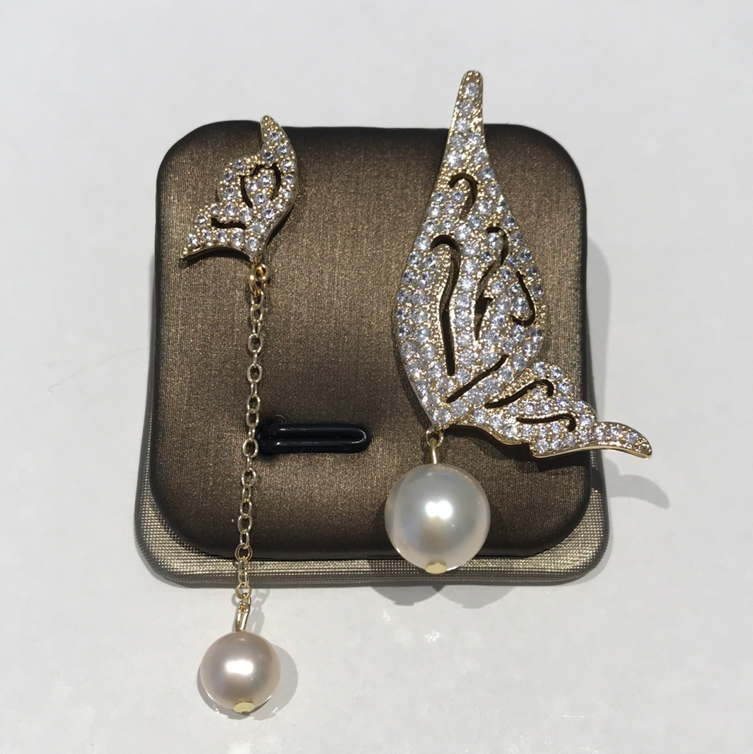 14K Gold Filled Butterfly Premium Pearl Earrings