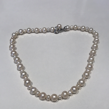 Load image into Gallery viewer, Mixed Round Pearl Necklaces and Bracelets