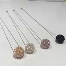 Load image into Gallery viewer, Pearl Ball Necklace