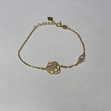 Load image into Gallery viewer, Baby Akoya Sea Pearl Bracelets (Golden)