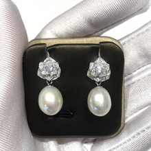 Load image into Gallery viewer, Sterling Silver Rose Finest Freshwater Pearl Earrings
