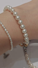 Load and play video in Gallery viewer, Freshwater Pearl Bracelet with Premium Round 6-7mm in Stainless Steel
