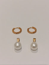 Load image into Gallery viewer, Mini Freshwater Pearl Earrings 9-10mm in Stainless Steel
