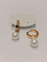Load image into Gallery viewer, Mini Freshwater Pearl Earrings 9-10mm in Stainless Steel
