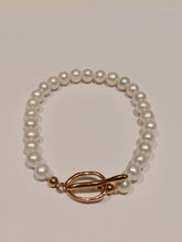 Load image into Gallery viewer, 6-7MM Round Premium Pearl Bracelets
